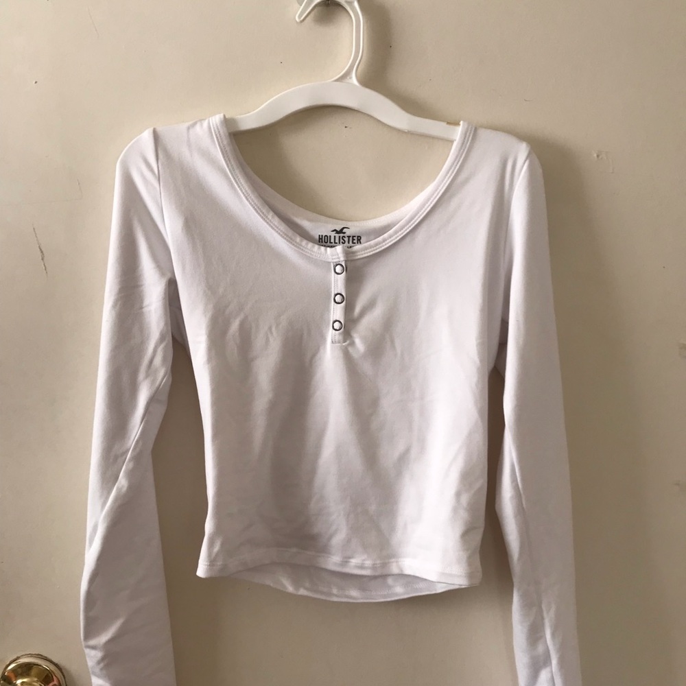 Hollister white seamless crop Henley top